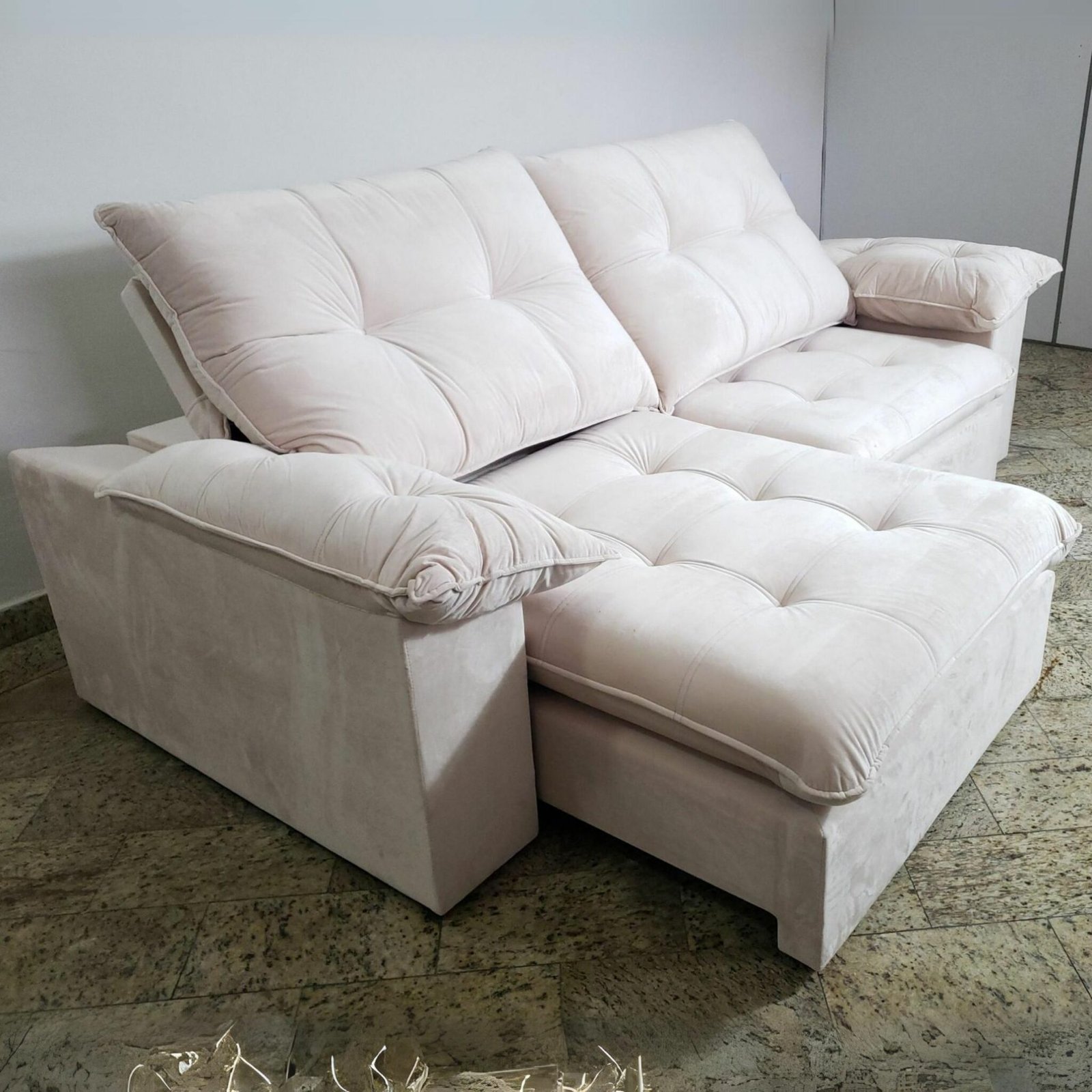 Sofá Retrátil e Reclinável México 2,50 m Bege – LEO DECOR (PROMOÇÃO – LEVE AVARIA)