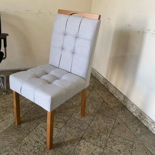 Mesa Pérola 90 Imbuia Mel (Tampo Viena s/vidro) com 4 Cadeiras Sophia Linho Cinza Grafite 206 – CARVALHO DECOR + WM DECO - Imagem 2